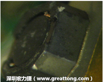 使用銀(Ag)鍍層的電源電感器(Power Inductors)，經(jīng)過(guò)推力測(cè)試后，零件端點(diǎn)上已經(jīng)看不到任何鍍層的痕跡了，所以其耐推力就比較小。